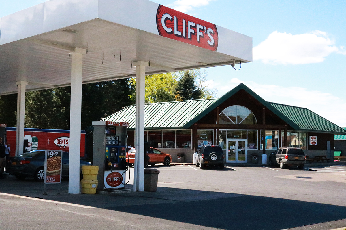 Clinton Cliff's